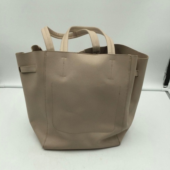 VERA NEW YORK Large Taupe Bucket Bag Tote - Picture 4 of 8